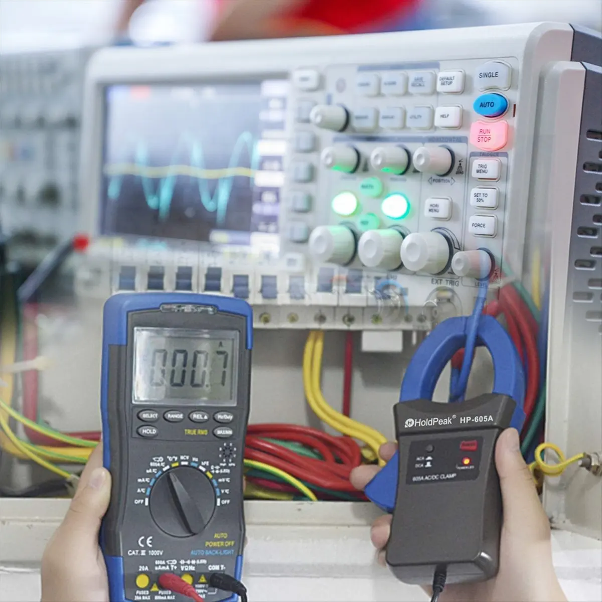 

M85K -605A Clamp Adapter 600A Current Power LED 45mm Jaw Digital Clamp Multimeter for Multimetro