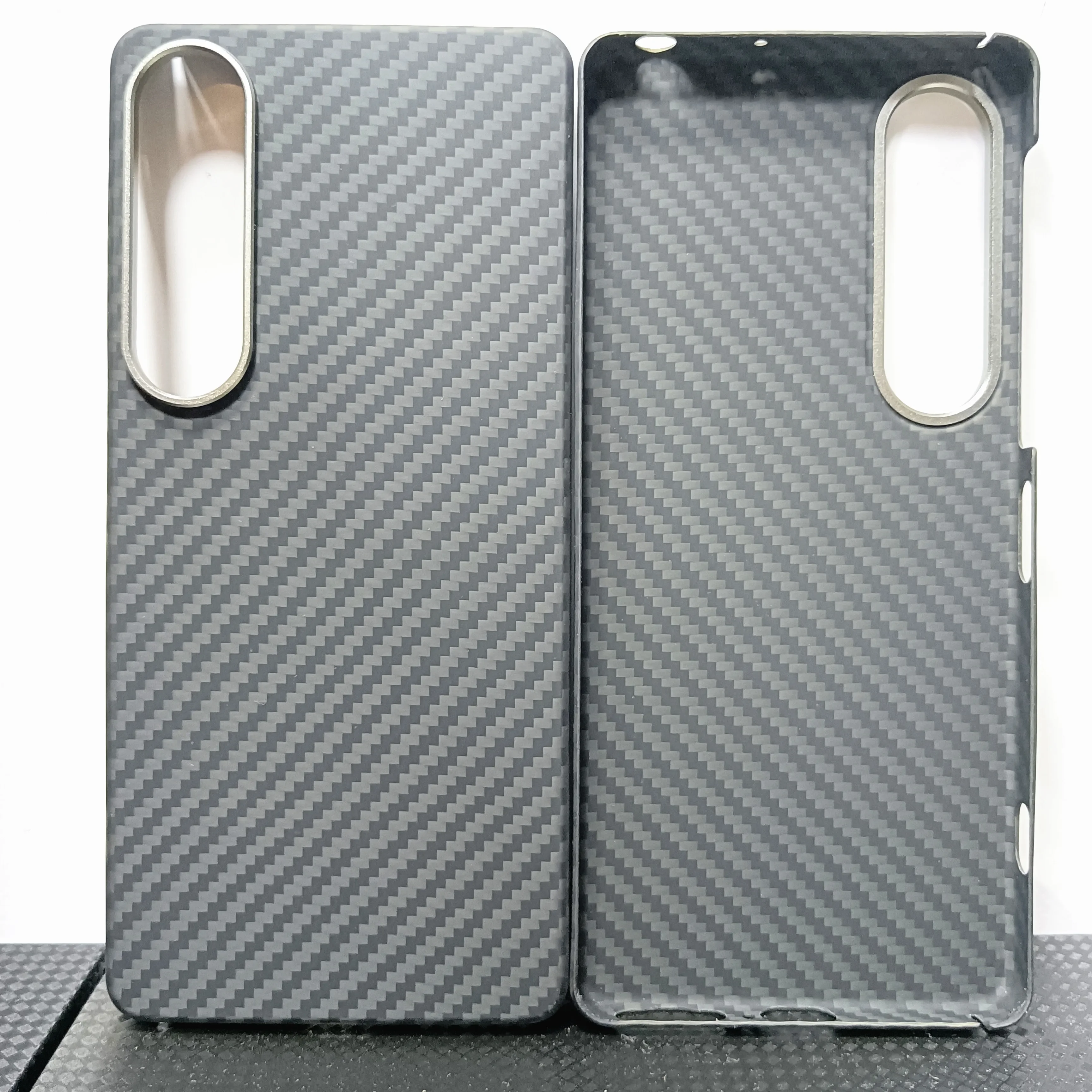 

Genuine Aramid Carbon Fiber Case For Sony Xperia 1 VII 1VII Xperia1 7th Matte Metal Camera Ring Ultra Thin Hard Armor Back Cover