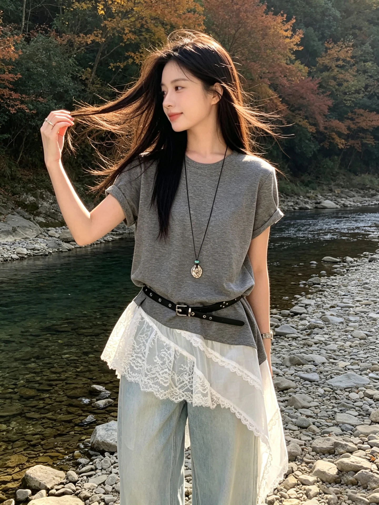 

Gray round Neck Short Sleeve T-Shirt Women's Loose Lace Splice Fake Two-Piece Design Slimming Top Korean Style Commute Wind