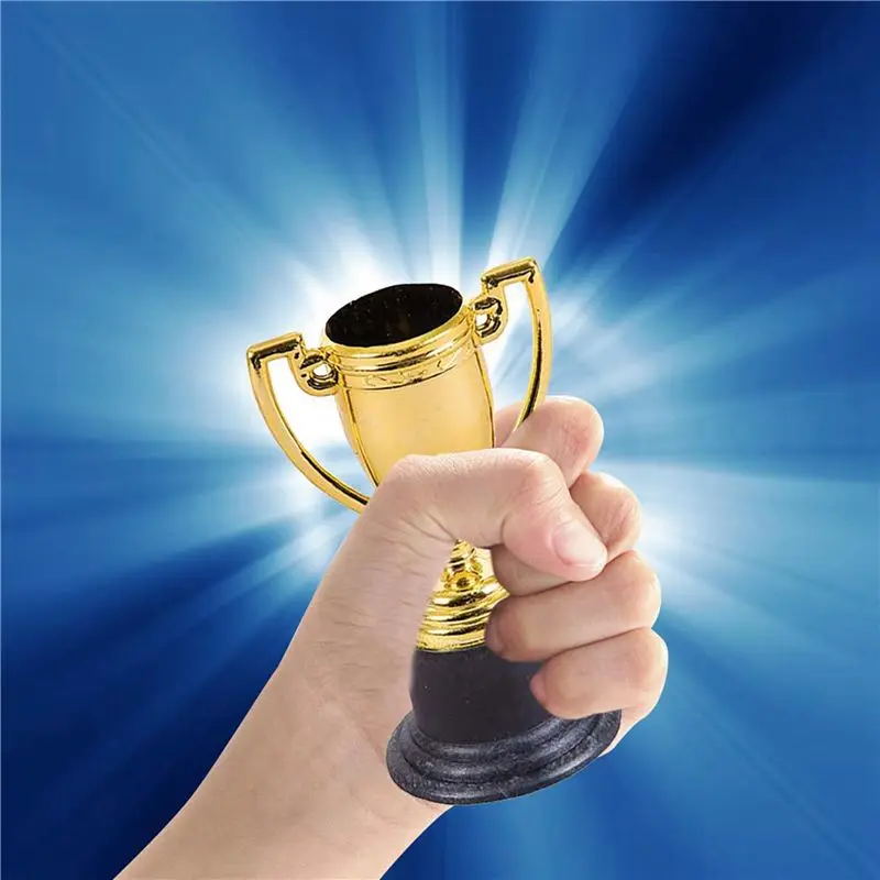 40PCS Mini Plastic Gold Cups Trophies For Party Children Early Learning Prizes Children's Holiday Trophy Reward