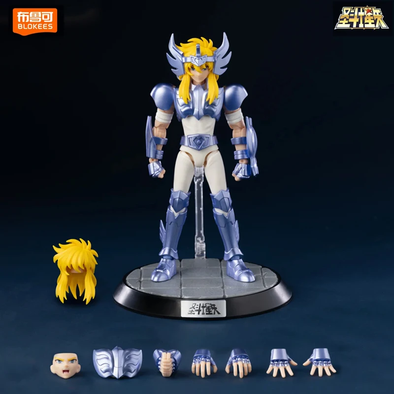 

BLOKEES Official Genuine Handmade Toy Saint Seiya Deluxe Toy Edition Cygnus Hyoga Aquarius Camus Toy Gift