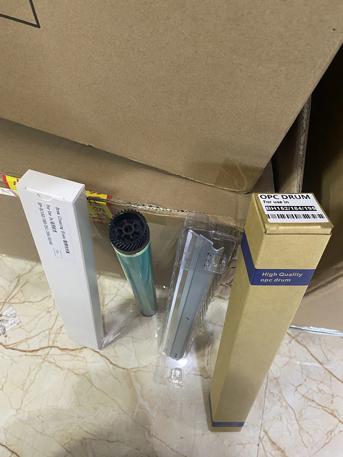 

1 комплект барабана DR114 OPC + лезвие барабана для Konica Minolta Di 152 183 1611 2011 162 163 164 165 180 181 184 185 195 210 211 215 220 235