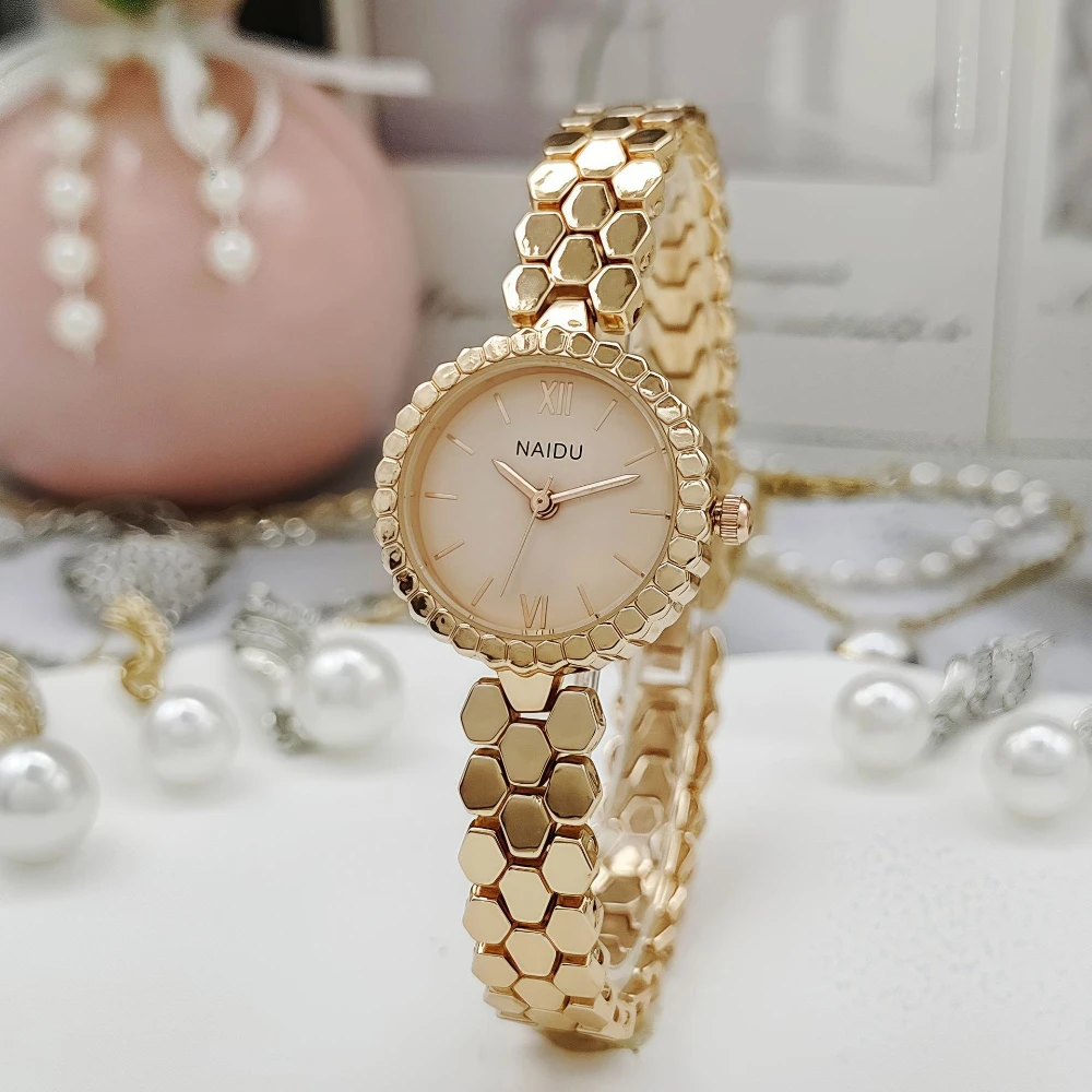 Honeycomb Series Women's Watches Niche Fashion Light Luxury Design Small Dial High Aesthetic Value Bracelet Watch