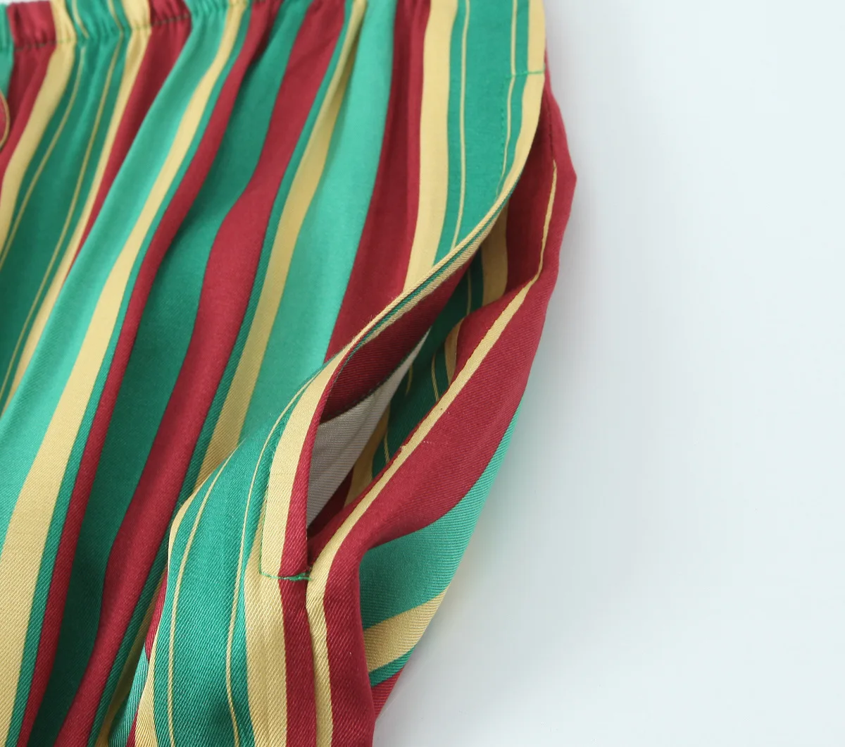 بنطلون بيجامة مخطط للسيدات على الطراز الجديد للخريف الأوروبي والأمريكي عبر الحدود