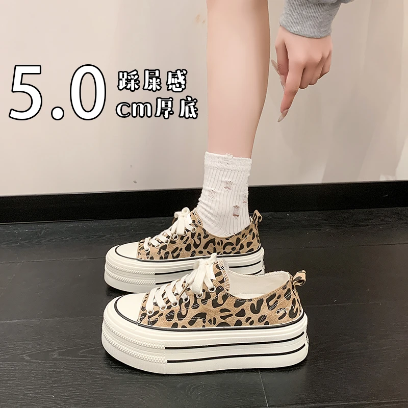 Women Simple Closed Toe Flat Footwear Summer Breathable Solid Sneakers All Match Light Anti Slip Walking Outdoor Shoes
