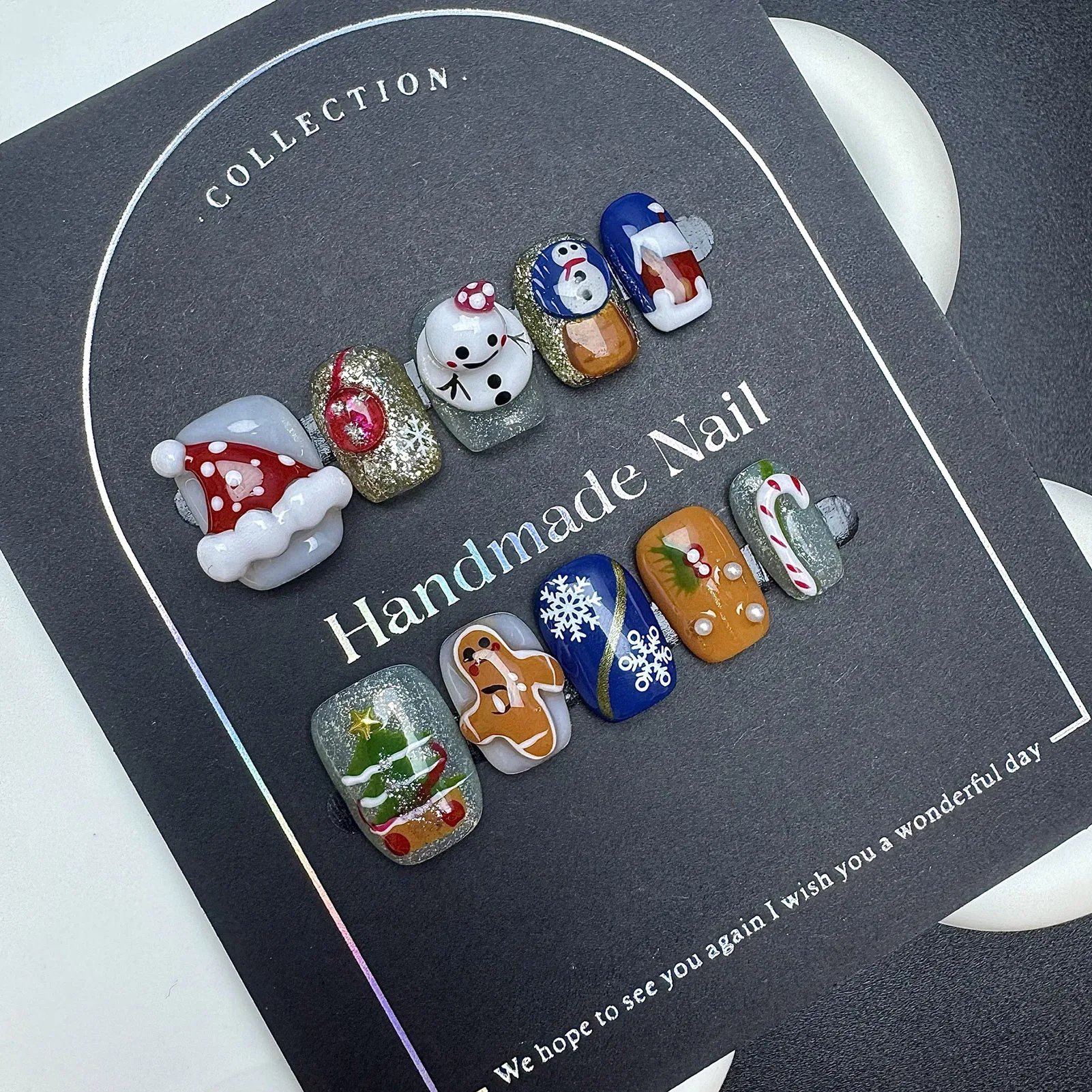 

10Pcs Handmade Press On Nails Christmas Snowflake Snowman Gingerbread Man Design Fake Nail Tips Wearable Cute Short False Nails