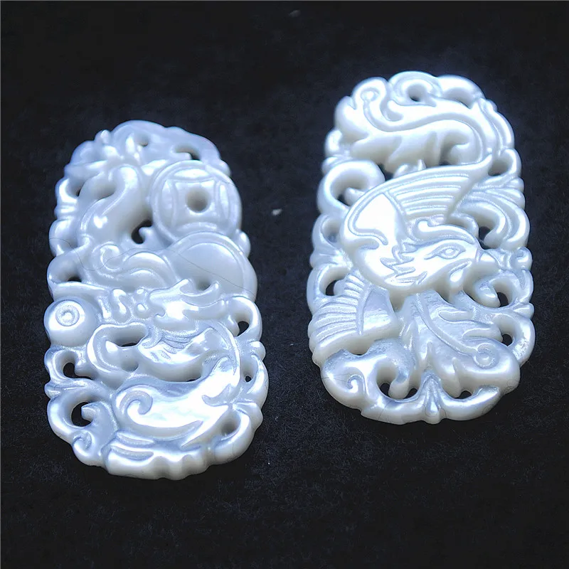 

1PC Saltwater Shell Pendants White Colors Carving China Dragon Phoenix Good Quality 35X20MM DIY Jewelry Makings