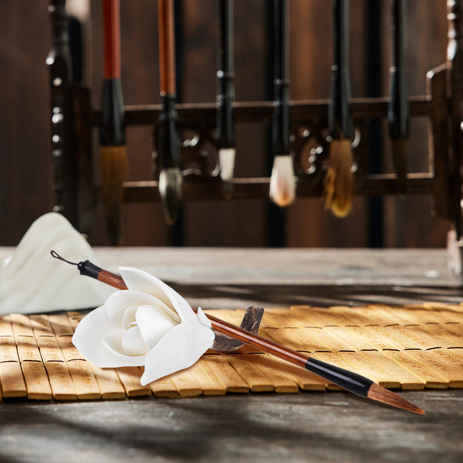 

Magnolia Resin Brush Holder Vintage Calligraphy Pen Stand For Desk Organizer Chinese Style Pen Rack Writing Brush Storage