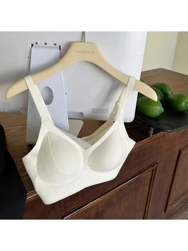 حمالة صدر MOYISU الحرارية للنساء، ملابس داخلية شتوية لاسلكية مضادة للترهل، دعم رفع مزدوج، أشرطة كتف ناعمة مريحة للاستخدام اليومي