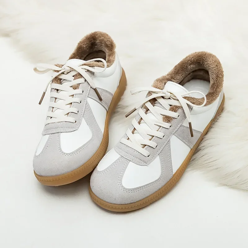 Women's and Men's Velvet Couple Training Shoes Winter Plush Shoes Warm Cotton Fashion Casual Sports Shoes for Women Sneaker