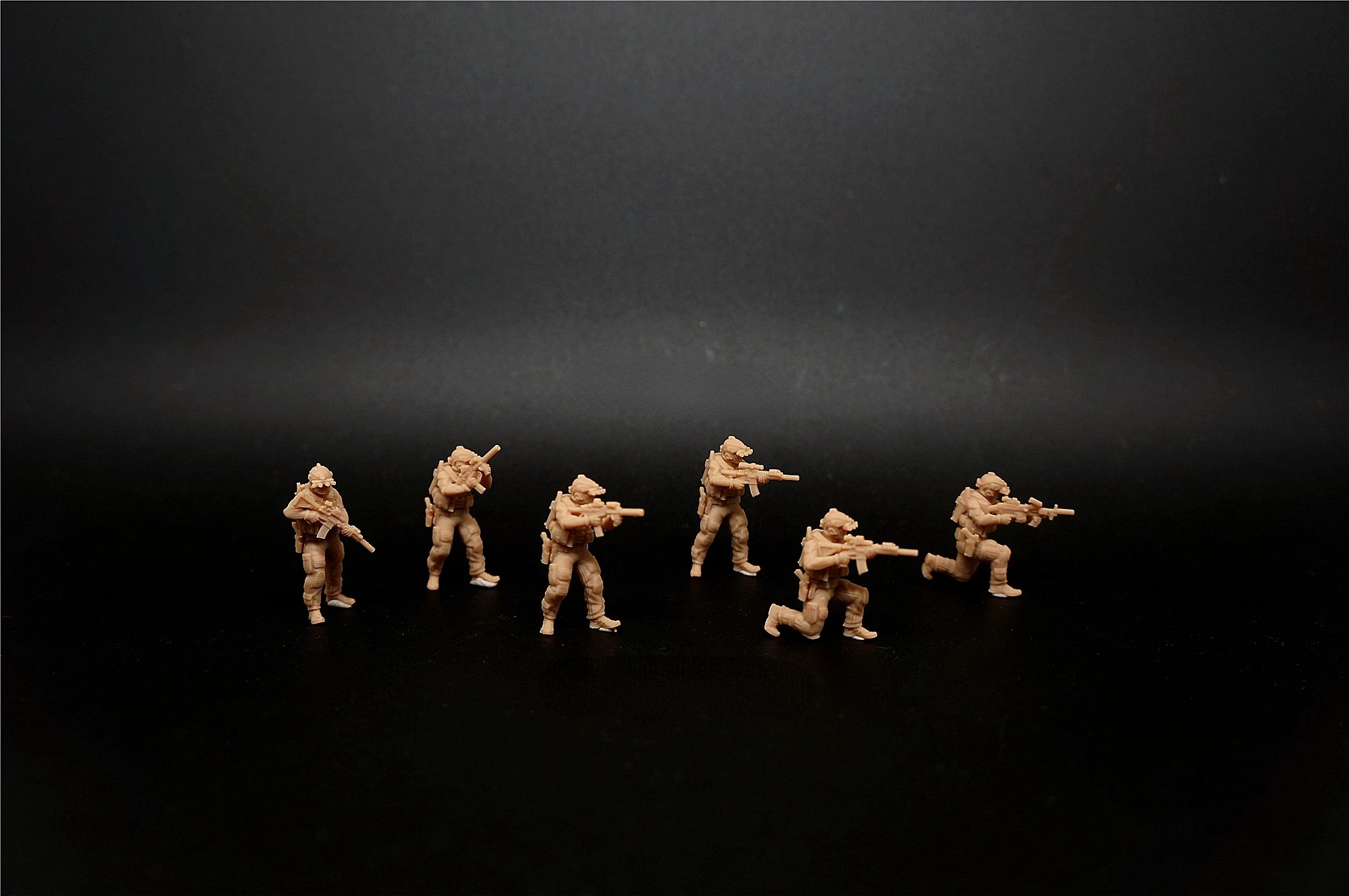 1/72 Modern US Navy SEALs 6-Person Genome (Miniature Soldier)