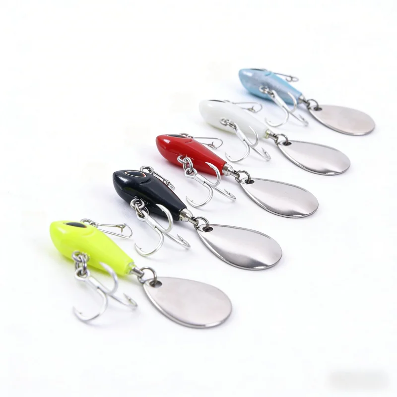 Special Bionic Rattlesnake Submerged Lure with Metallic Sequ