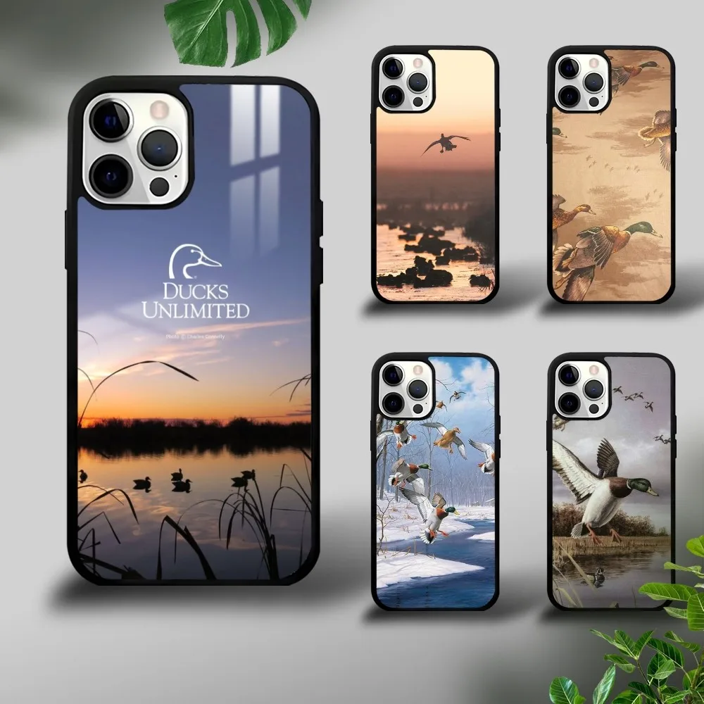 

Bird Duck Hunting Phone Case For iPhone 16 15 14 13 12 11 Pro Xs Max Mini Plus Celulares Hard Cover Shockproof Funda