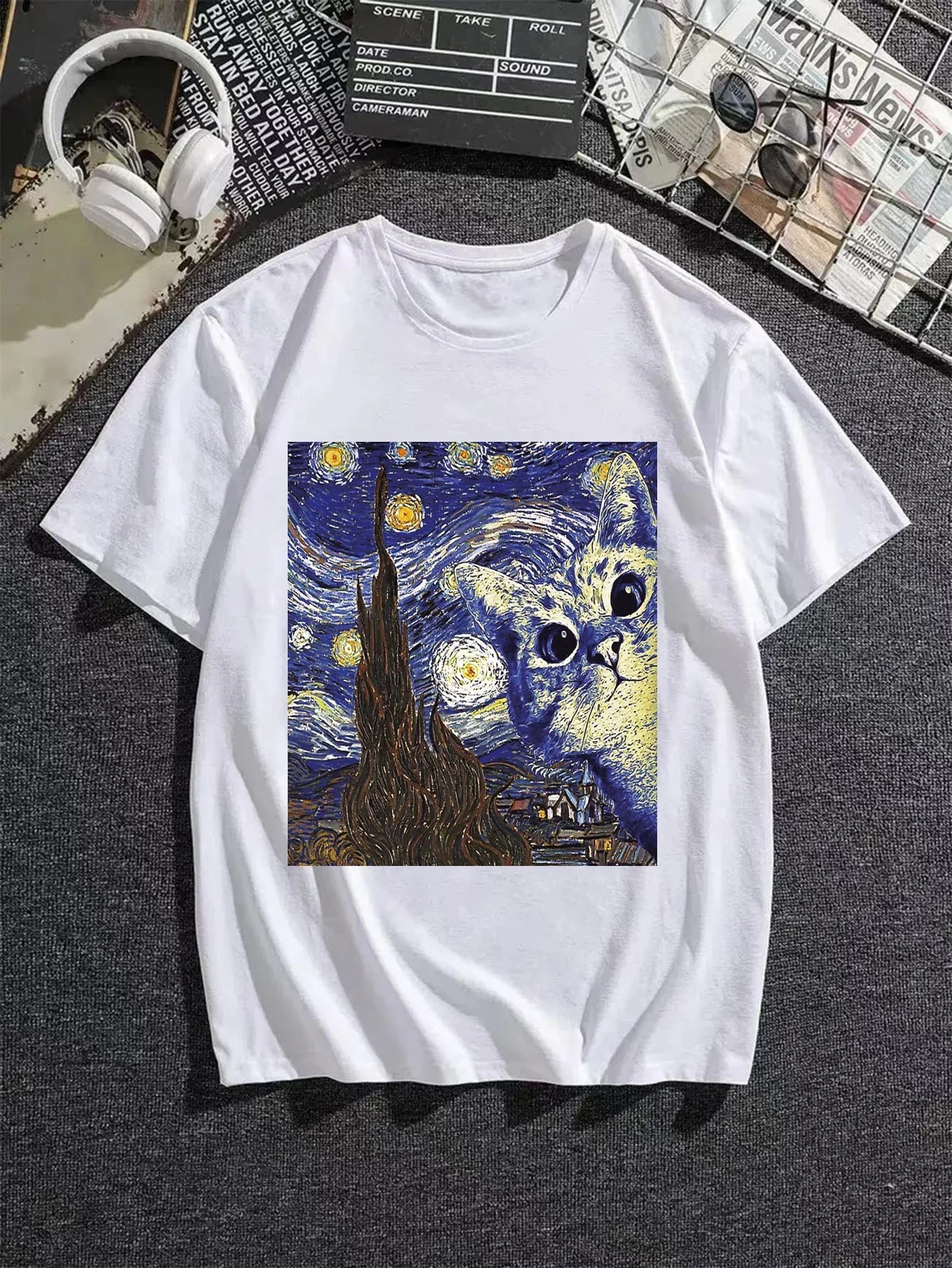

Women's Casual Creative Cat Graphic Print Round Neck T-shirt, Summer Oversized Loose Tee Clothing Plus Size