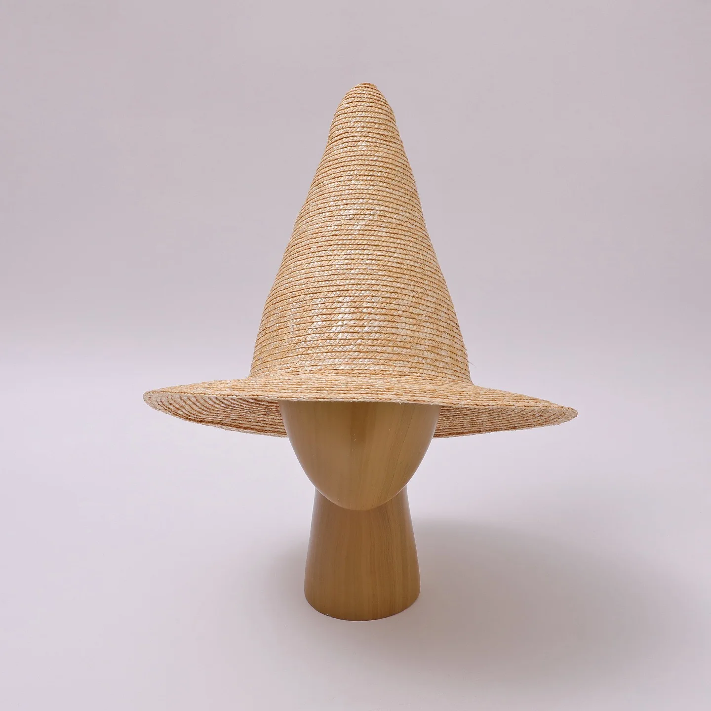 Fashion Designer Style 100% Straw Hand Woven Retro High Top Wizard Witch Hat Fashion Show Fadora Hat For Woman