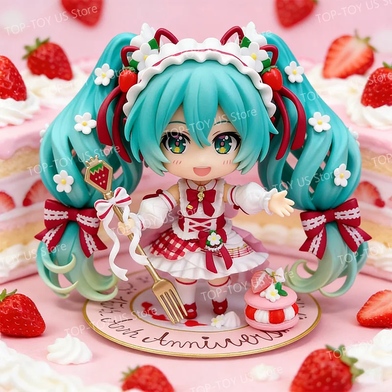

Hatsune Miku Nendoroid Mori Kuraen Theme Collectible Figure Strawberry 1939 Cake Design High-Quality Clay Desktop PC Case Decor