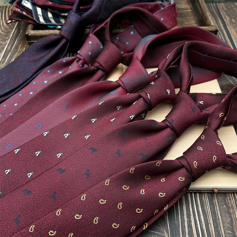 7 cm Lüks Kırmızı Kravatlar Resmi Paisley Çiçek Boyun Kravatlar Erkekler Için Yetişkin Rahat Kahverengi Kravat Düğün Damat Aksesuarları Takım Elbise Kravat