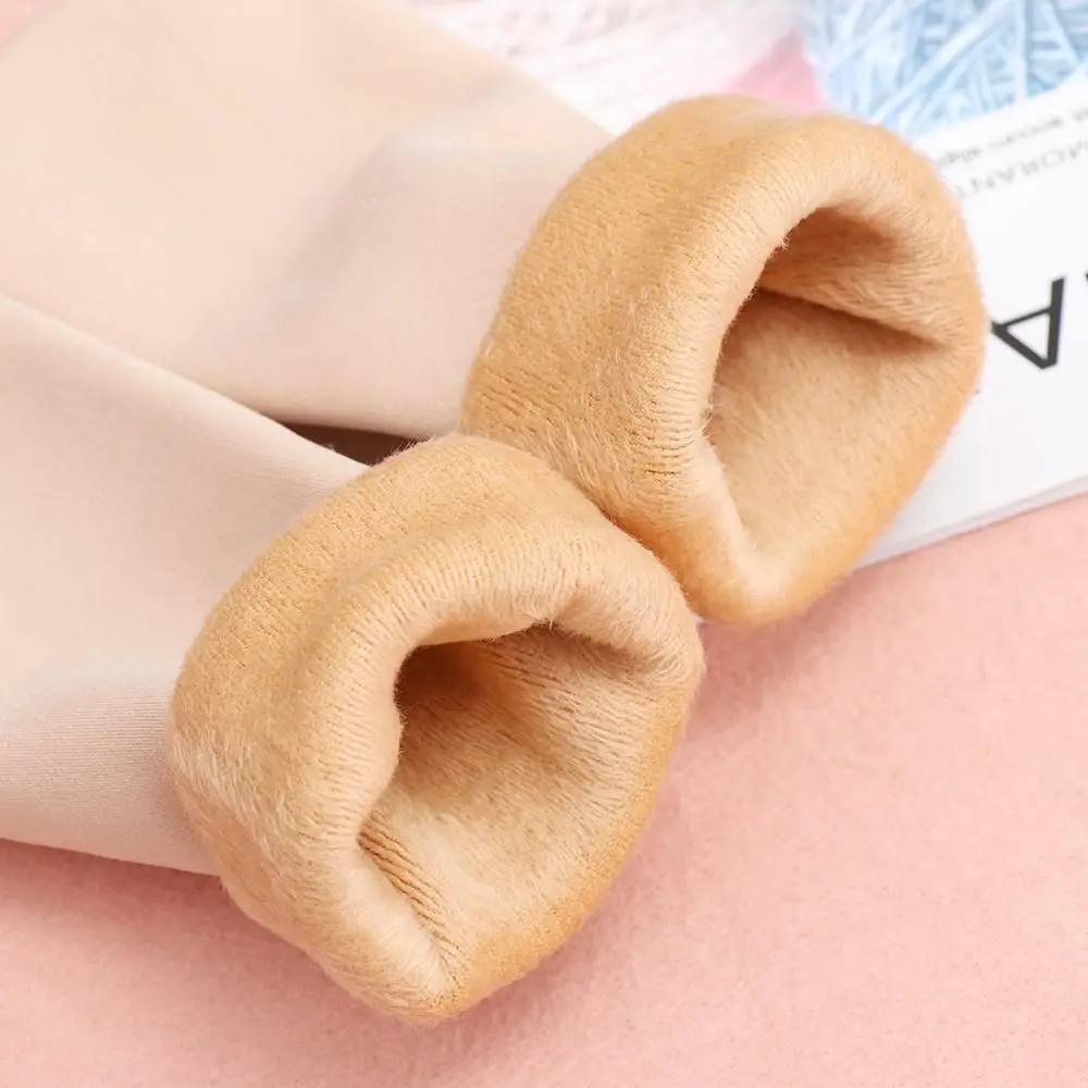 عارية الساق قطعة أثرية المخملية اصطف الثلوج الجوارب عادية سميكة المنزل جوارب يمكن السير بها على الأرض أسود عارية منتصف جوارب أنبوبية حجم الحرة