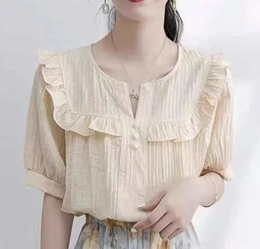 Office Lady Gentle Peter Pan Collar Short Sleeve Temperament Shirt 2023 Summer Chic French Puff Sleeve Sweet Single Breasted Top