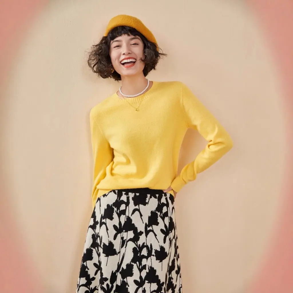 

Yunduo Women's Seamless One-Line Cashmere Sweater round Neck Pullover Knitted Bottoming Loose Fit Autumn Winter Ready-To-Wear