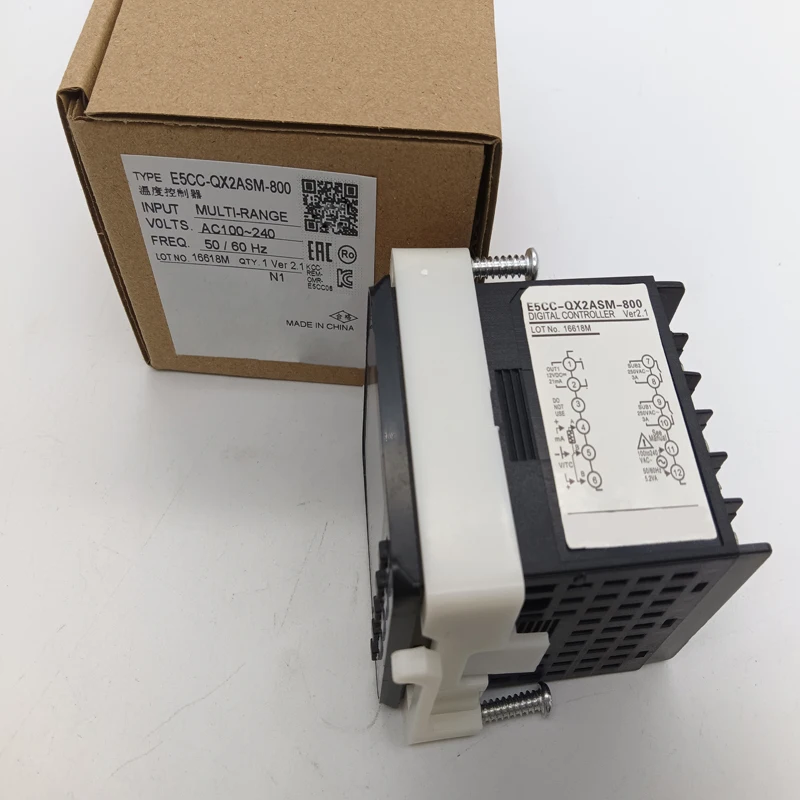 E5CC-QX2ASM-800 Hanya pengontrol suhu yang baru dan asli