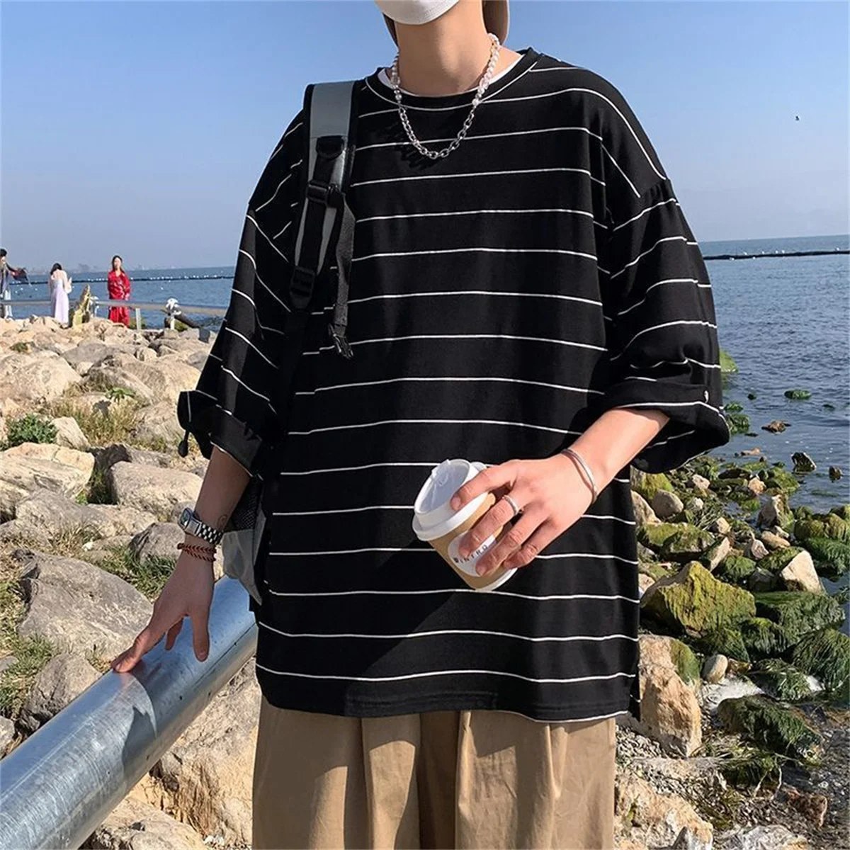 Black Cool New Fashion Summer T-Shirt Men Funny Harajuku Tshirt Streetwear Charm Striped O-Neck Loose Half Sleeve Trend Male