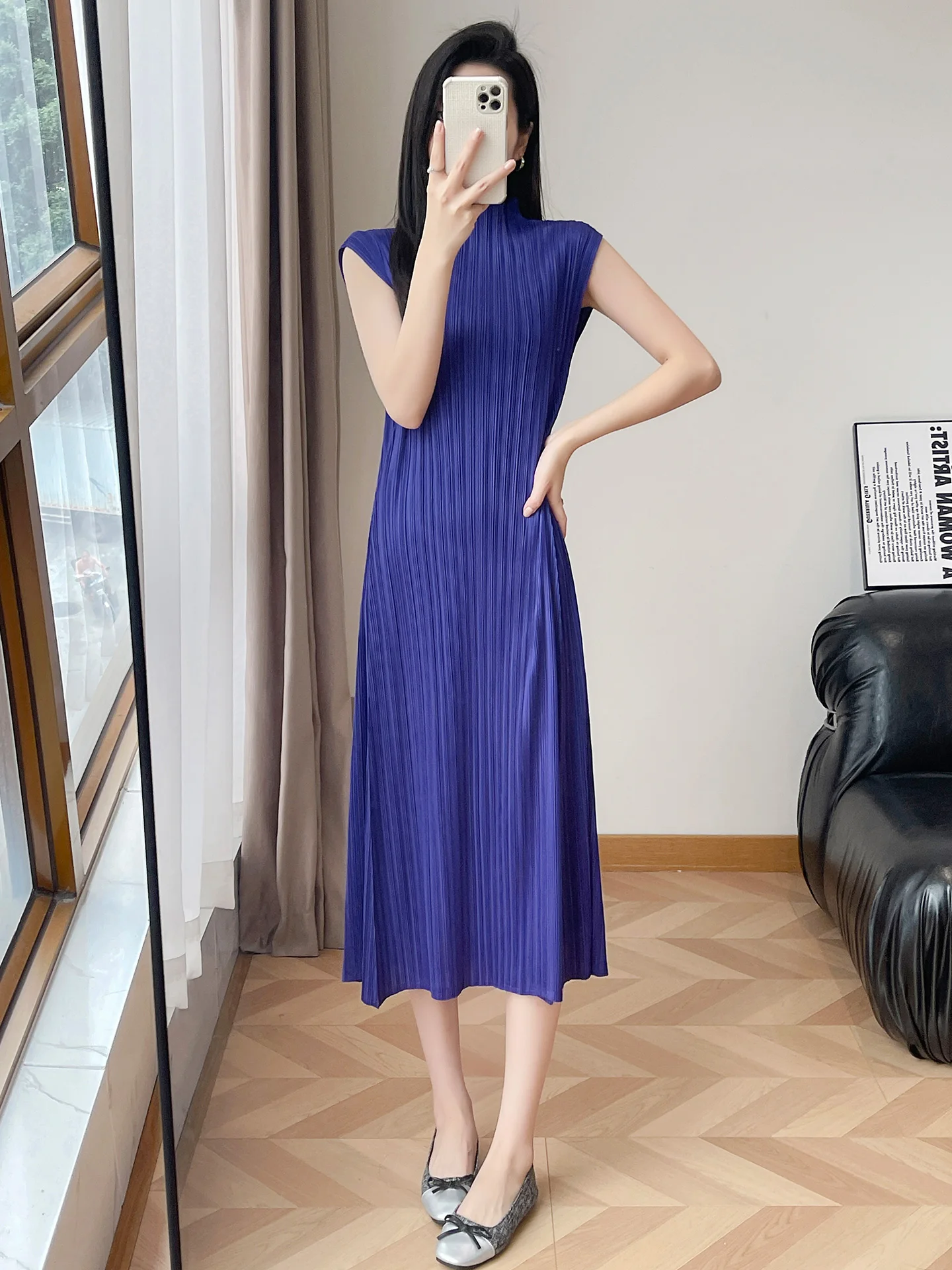 

Summer Women's Midi Dress Three-dimensional Pleats Sleeveless Stand Collar Slimming A-line Gown Lightweight Luxury Feel