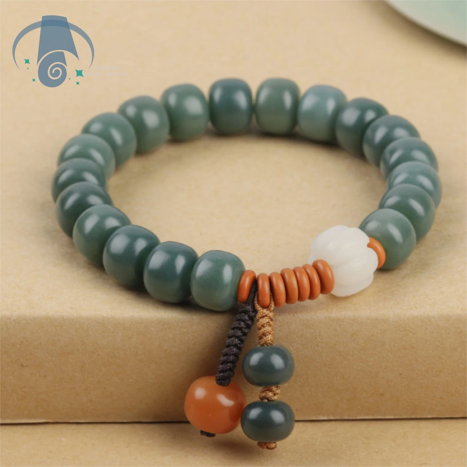 Natural white jade bodhi root weathered bucket bead single circle olive core simple artistic bracelet for men and women accessor