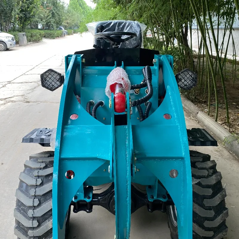 

Small mini 4WD electric loader is suitable for construction sites, battlefields, with high efficiency and low cost