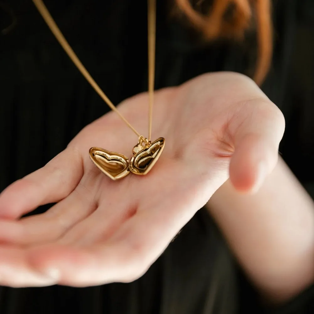 Fashion Zircon Photo Album Gold-plated Adjustable Heart-shaped Opening And Closing Pendant Necklaces Mother