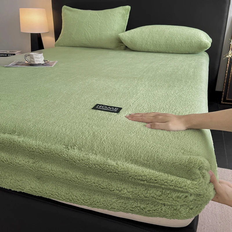 Winter Thick Coral Fleece Fitted Sheet Set 3Pcs Super Soft Warm Bedspread with Pillowcases Comfort All-Inclusive Bed Cover Kit