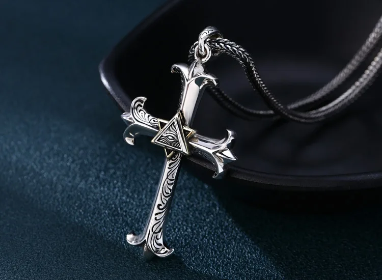 Japanese popular jewelry 925 sterling silver necklace pendant, men's Eye of God, single trend cross silver pendant