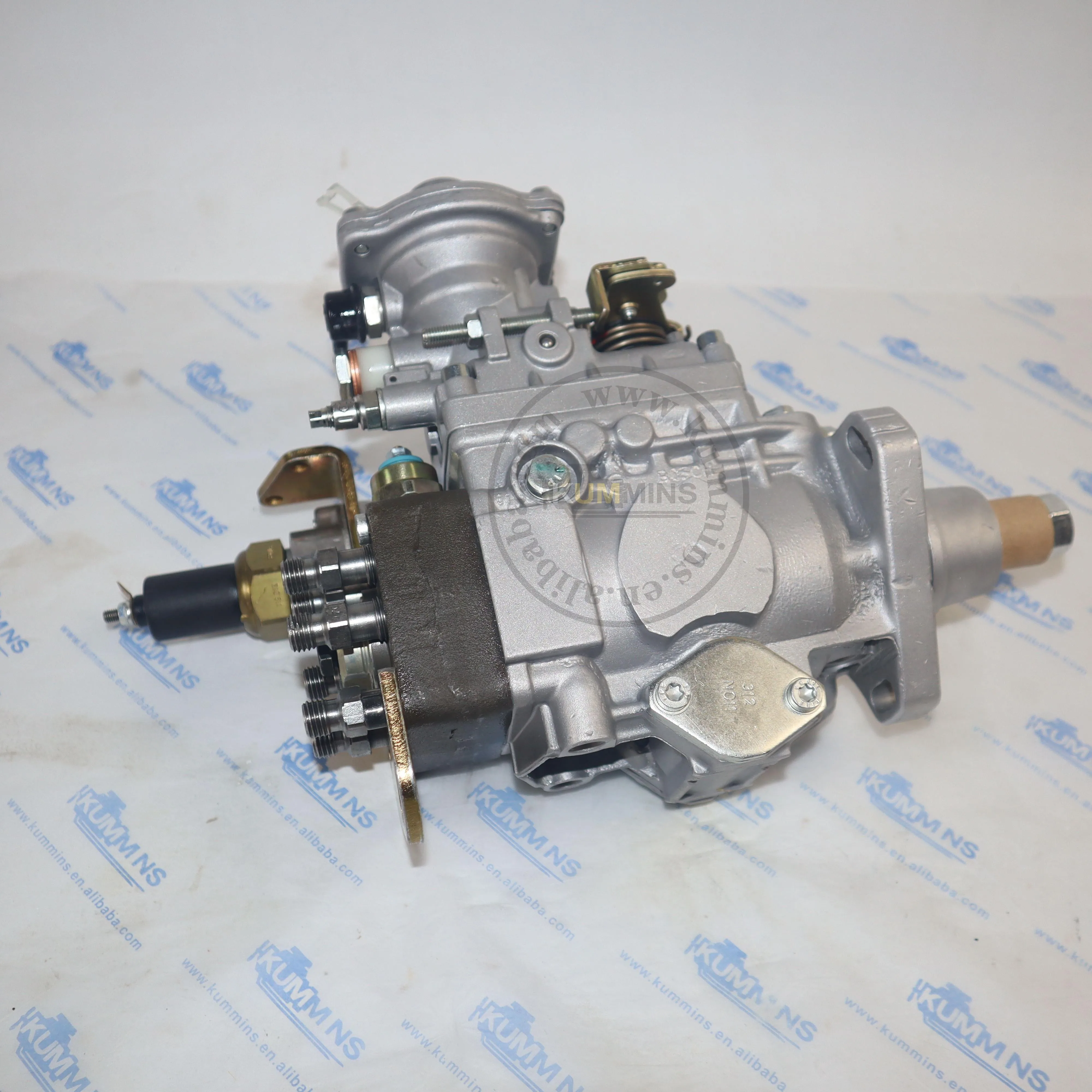 Engine Parts 0460426367 3288249 3963949 Fuel Injection Pump For Cummins 6BT 6BTAA 5.9L