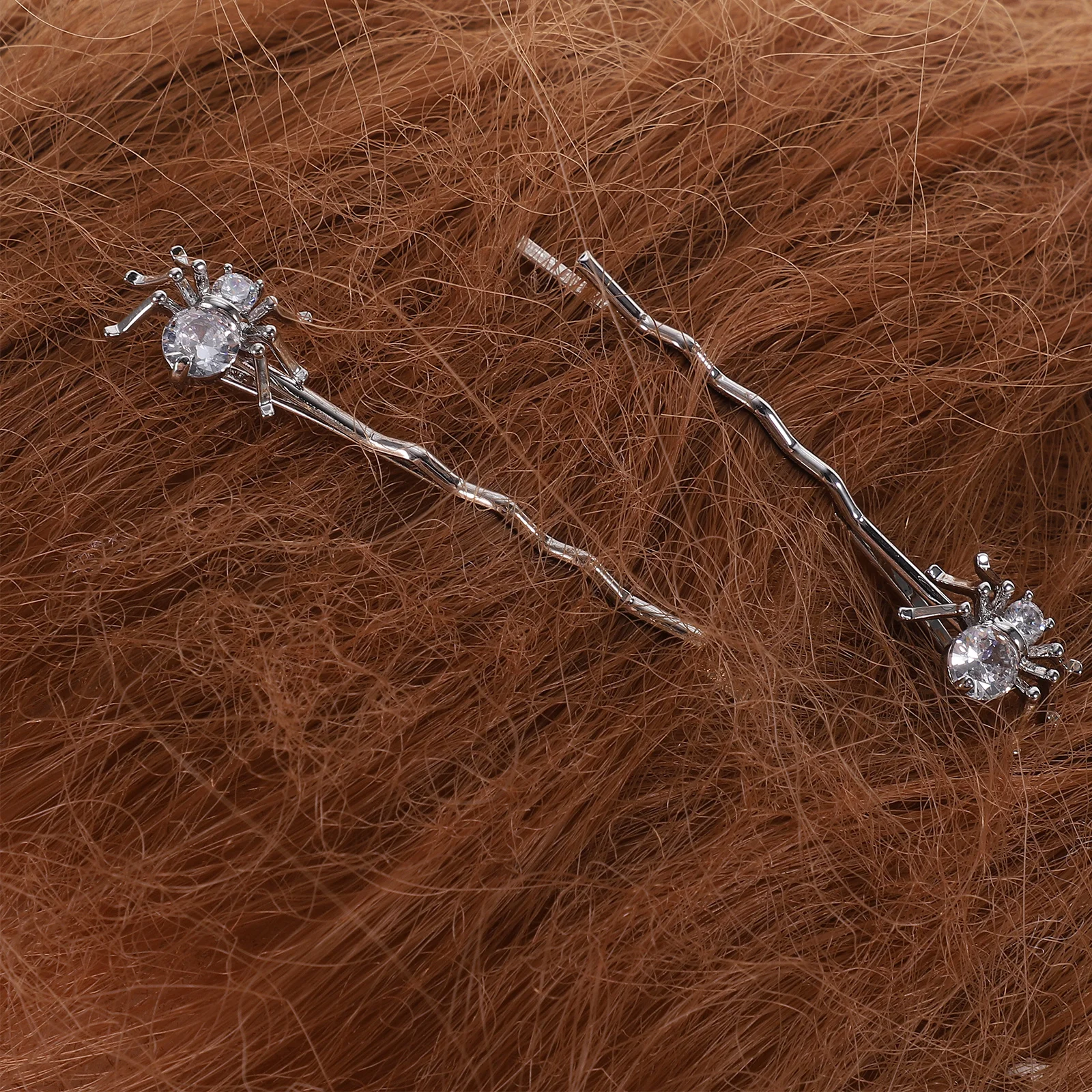 

1Pair Funny Zircon Spider Hairpins Stylish Elegant Hair Accessories for Girls Women Versatile Barrettes Simple Hairpins