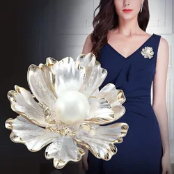 Temperament Pretty Peony Brooches for Women Simulated-pearl Flower Brooch Pins Bridal Wedding Dress Coat Jewelry Accessories
