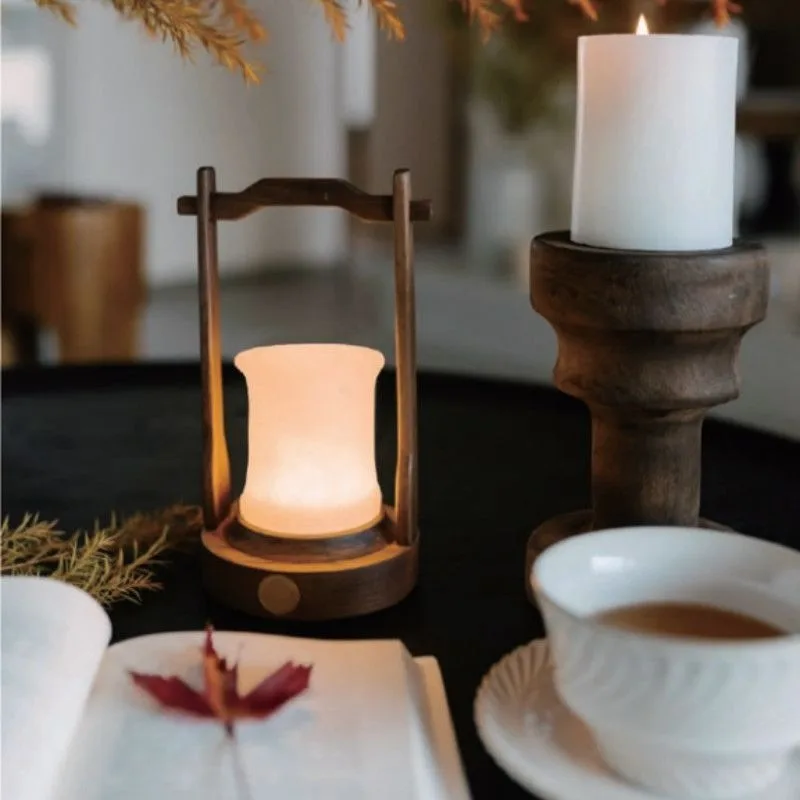 Retro table lamp, American light luxury, handheld creativity, second-hand touch, remote control, charging, bedroom