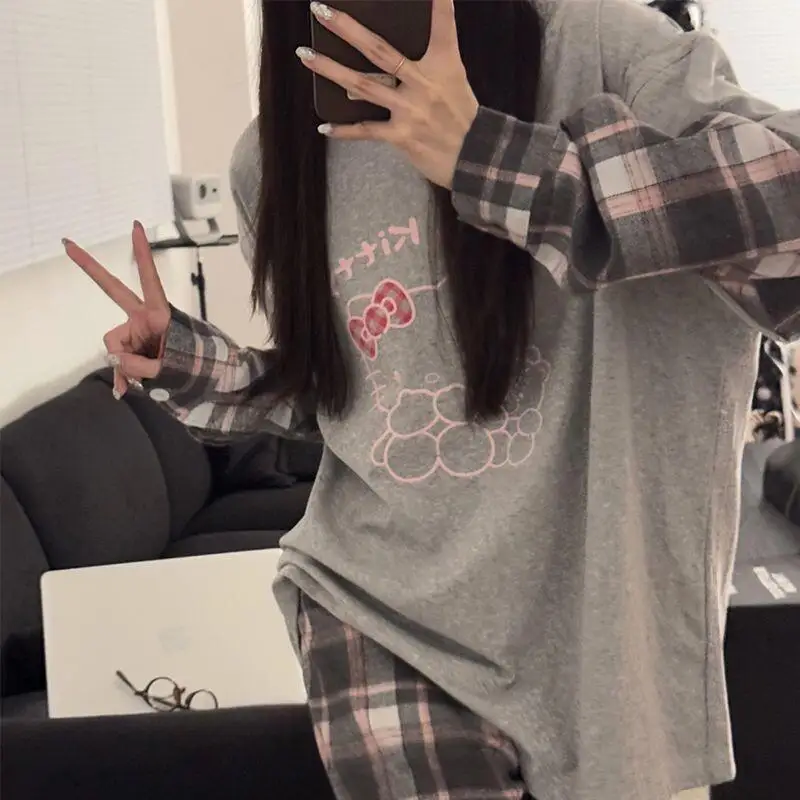 

Поддельные двухсекционные клетчатые стильные лоскутные домашние одежды для девочек с героями мультфильмов, брюки с длинными рукавами, пижамы Hello Kitty Sanrio, свободный комплект, новый