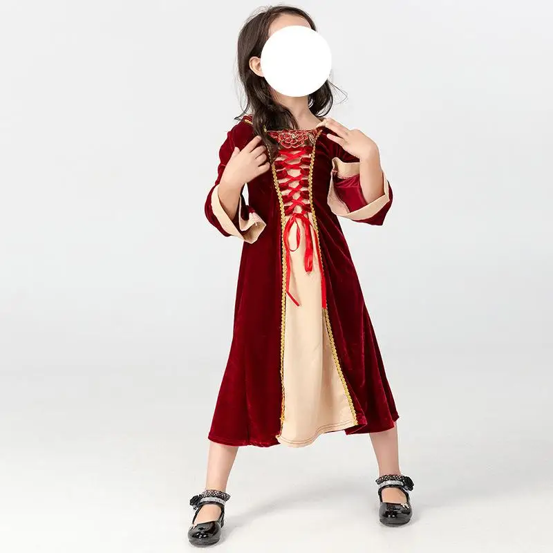 زي تنكري للهالوين على الطراز القروسطي، زي مصاص دماء وساحرة بأكمام طويلة، زي متناسق للأب والطفل، زي ليلى والذئب على الطراز الأ...