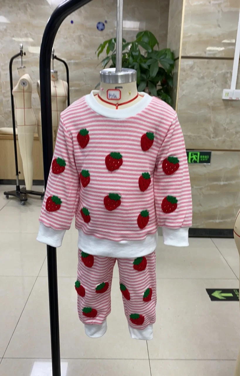 

Одежда для малышей, модный полосатый пуловер с длинными рукавами и брюками для маленьких девочек, комплект из двух предметов