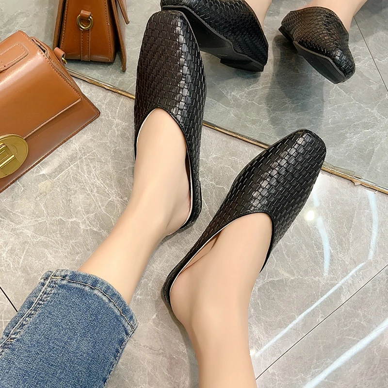 2025 New Women Slippers Weave Style Loafers Soft Leather Flats for Woman Mules Non-Slip Spring Summer Ladies Flat Shoes