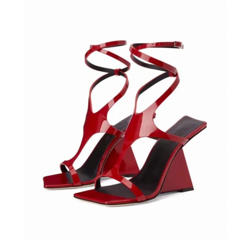 Arden furtado-スクエアからオープントゥウェッジ、スーパーハイヒール、エレガントなバックルストラップ、クロスストラップ、モダンなサンダル、ラージサイズ、サマー、2022