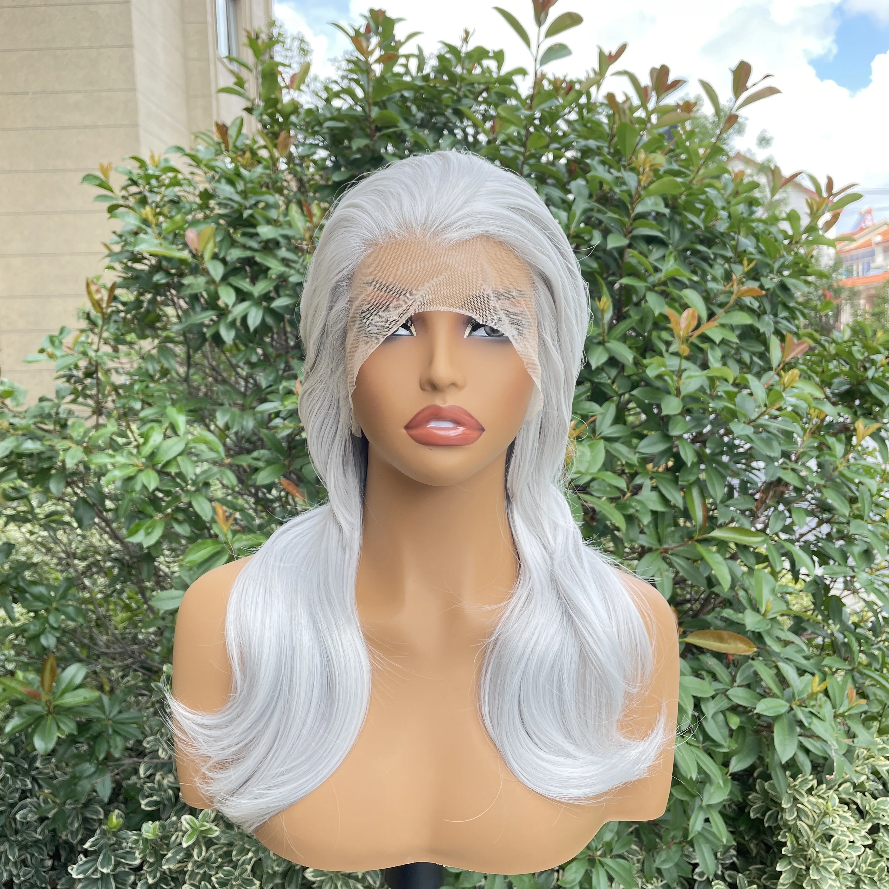 

Синтетический парик Widow's Peak длиной до плеч для женщин, многослойный парик с хвостиками, бесклеевой парик, серебристо-серый, 13x4, парик спереди, 150%