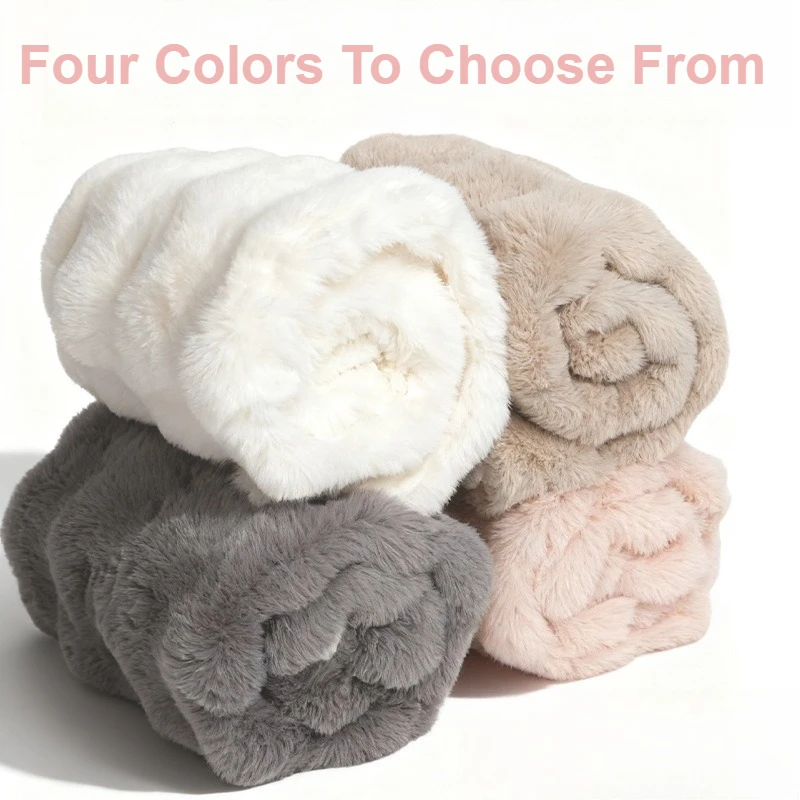 Fluffy and Soft All Season Universal Pet Blanket Washable and Easy To Clean Cat Sleeping Pad Winter Thick and Warm Dog Blanket