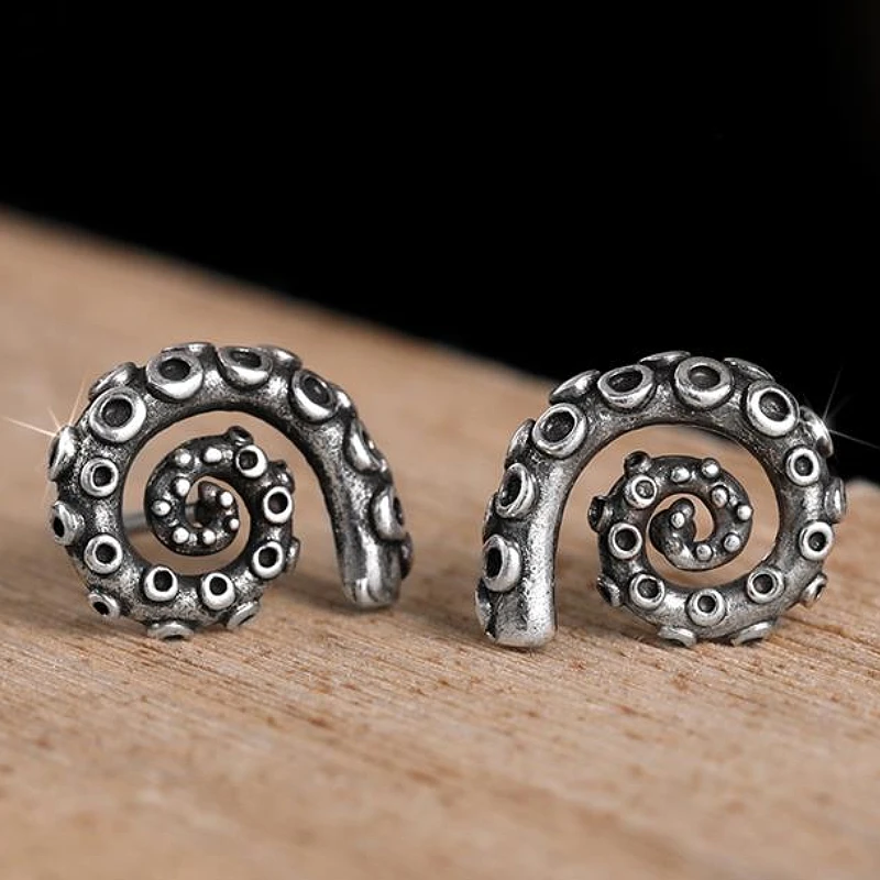 Huitan Special Ocean Style Gothic Stud Earrings for Women Spooky Halloween Tentacle Novel Festival Anti Silver Color Jewelry