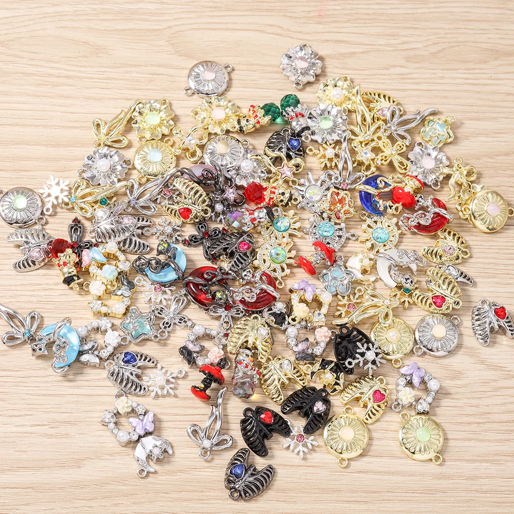 Tusember Random Mix Exquisite crystal Butterfly Heart Bowknot Moon Star Charms Pendants for Necklaces DIY Jewelry Making Craft