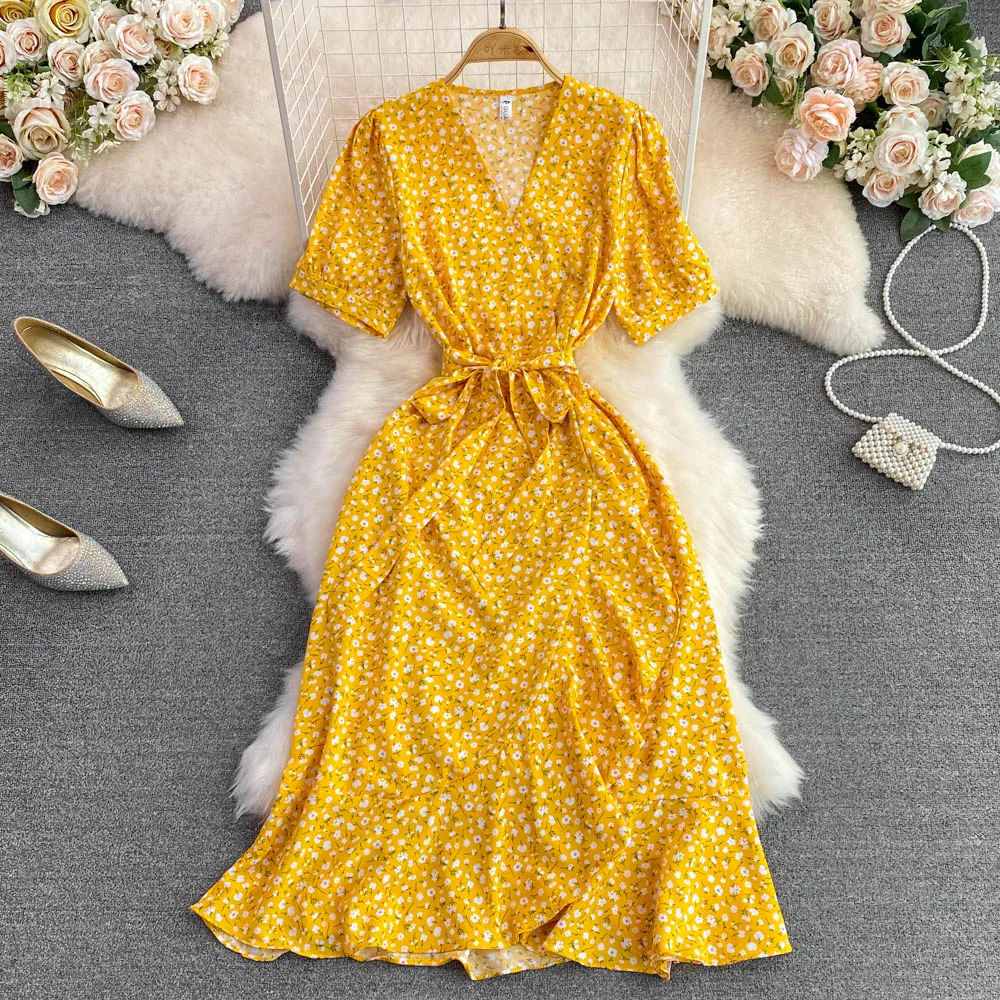 

Summer Yellow Boho Women's Dress For Beach Girl Short Sleeve V Neck Elegant Floral Printed Sundress Vintage Prom Long Dresses