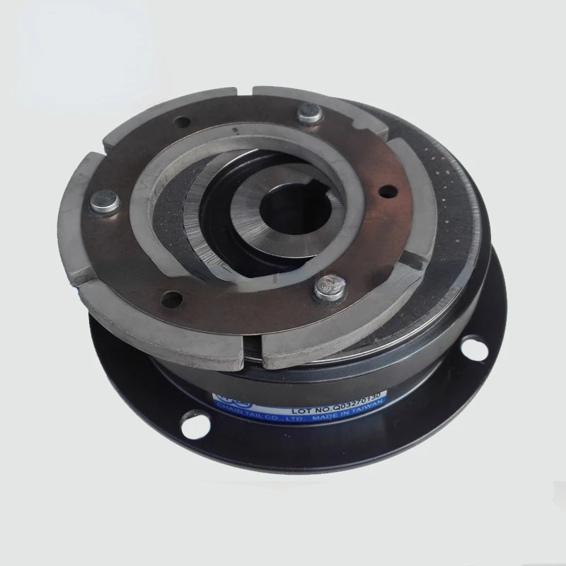 

Taiwan CHAIN TAIL Electromagnetic Clutch CDF1S5AA/AL CDF1S5AB CDF2S5AA CDF2S5AM CDF005AA CDF005AG CDF0S6AA CDF010AA DC24V