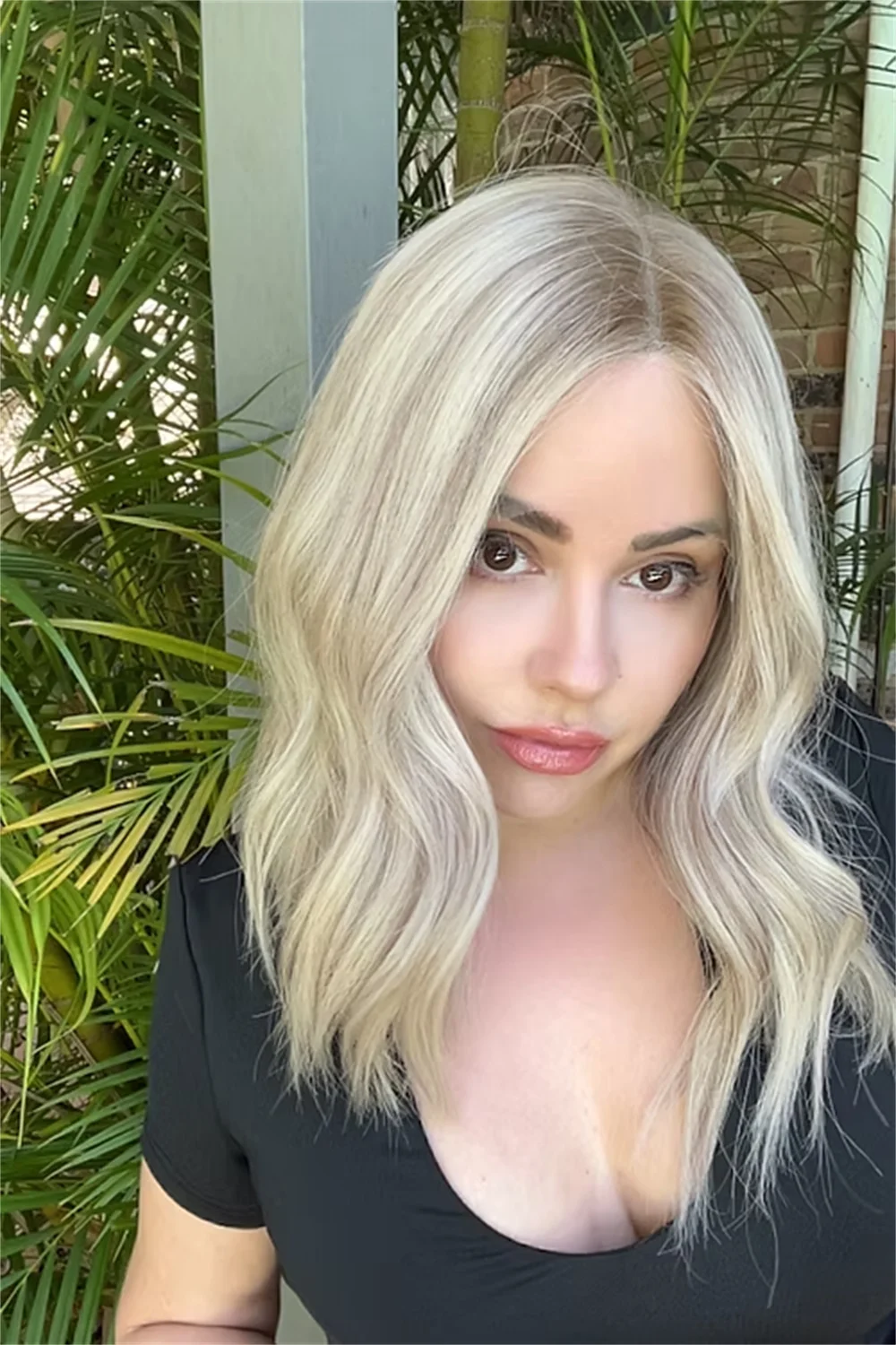 14Inch Highlight Blonde Synthetic Lace Front Wigs w Ash Roots Soft Waves Ombre Ash Blonde Wig Blend Human Hair Wigs for Women