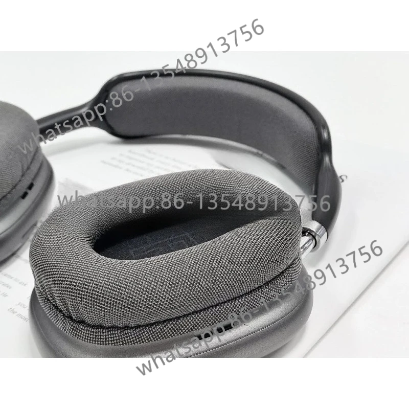 

MAX600 Новая беспроводная Bluetooth-гарнитура с цифровым дисплеем RGB и кард-ридером