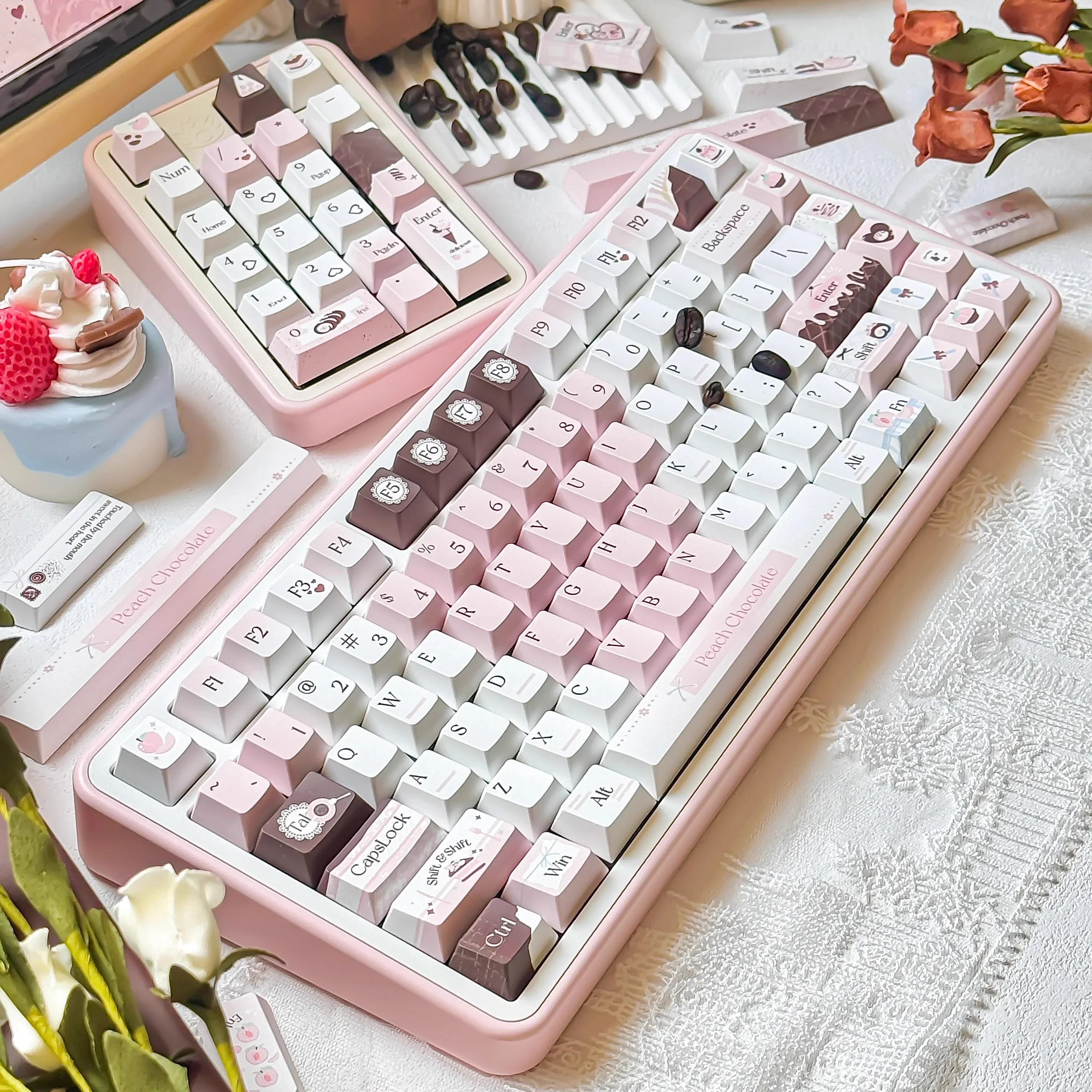 

Pink Chocolate Theme Keycaps Set PBT Sublimation Keyboard Caps Custom FOA Cherry Profile Pink Keycaps for Mechanical Keyboard